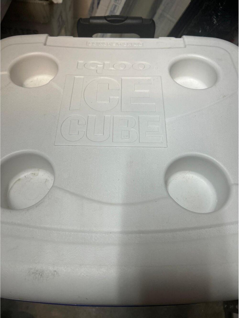 ice cube cooler blue white large back wheels handle beach party fun